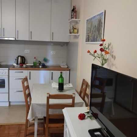 Dwell Well In Мостар Экстерьер фото