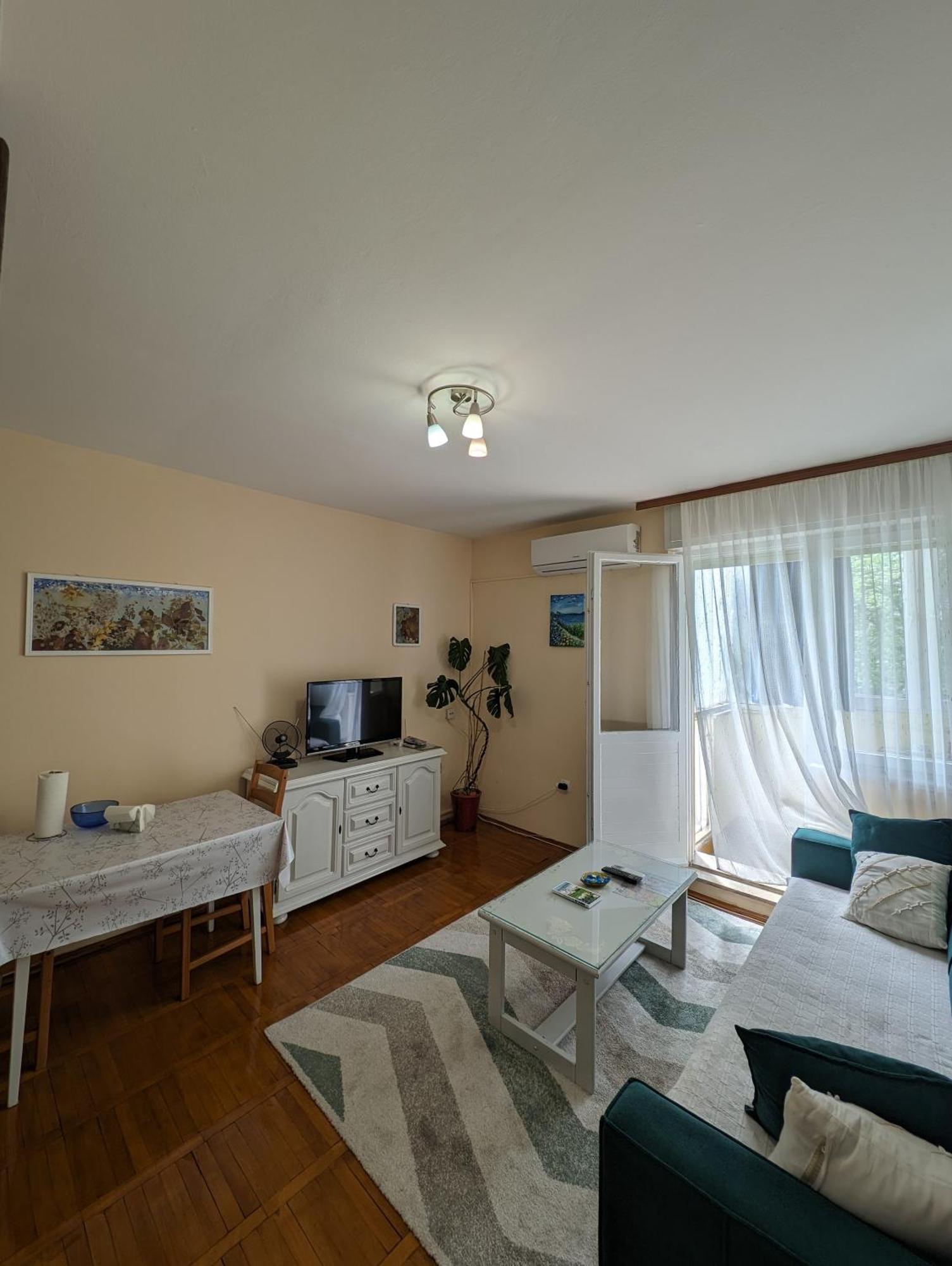 Dwell Well In Мостар Экстерьер фото
